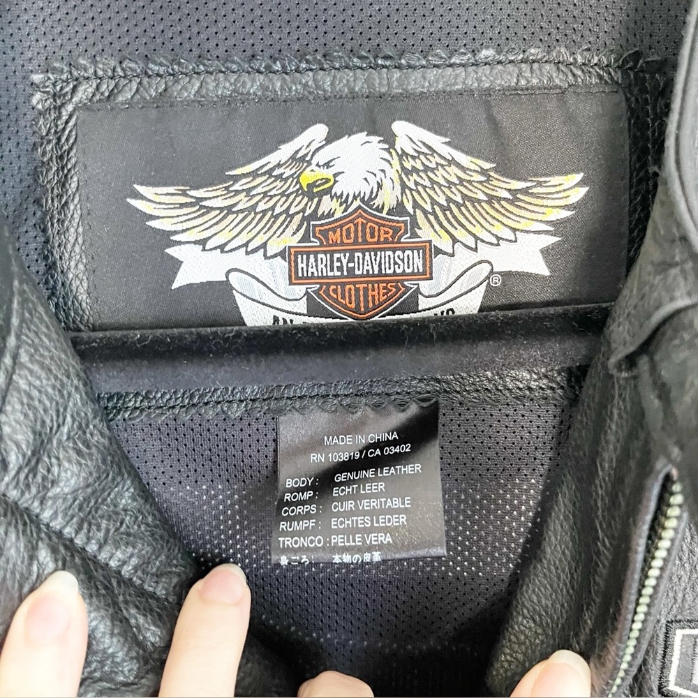 Harley-Davidson 2008 Black Leather Biker Jacket w/Air Vents, Ties for Snug Fit - Picture 7 of 17
